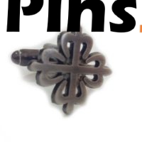 Gemelos con logo